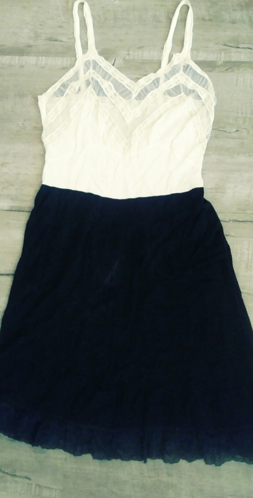 Retro vintage slip 26 waist